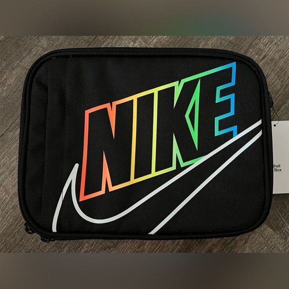 Nike Hard Shell Lunchbox - Picture 1 of 8